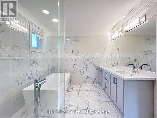 90 Pitfield Road, Toronto, ON - Indoor Photo Showing Bathroom