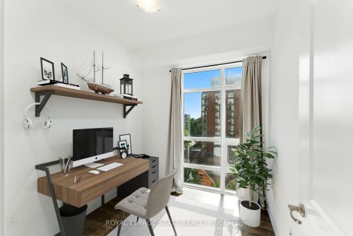 709-81 Robinson Street, Hamilton, ON - Indoor Photo Showing Office