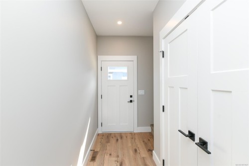 B-2315 Mcdonald Rd, Comox, BC - Indoor Photo Showing Other Room