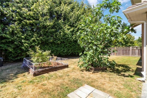 6260 Elaine Way, Central Saanich, BC 