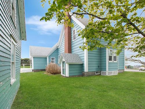 3152 Highway 1, Belliveaus Cove, NS 