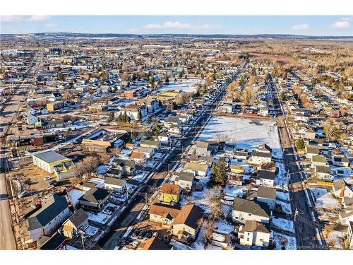 17 Cedar St, Moncton, NB 