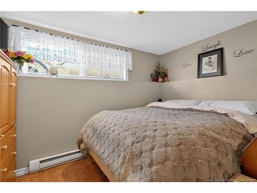 17 Cedar St, Moncton, NB 