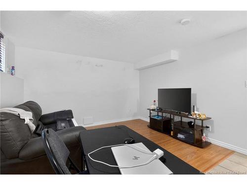 17 Cedar St, Moncton, NB 