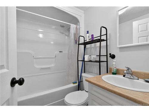 17 Cedar St, Moncton, NB 