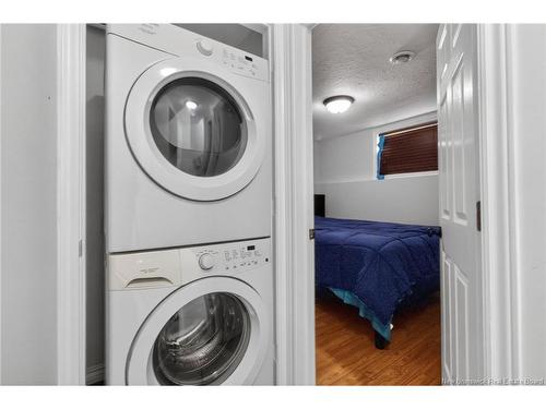 17 Cedar St, Moncton, NB 