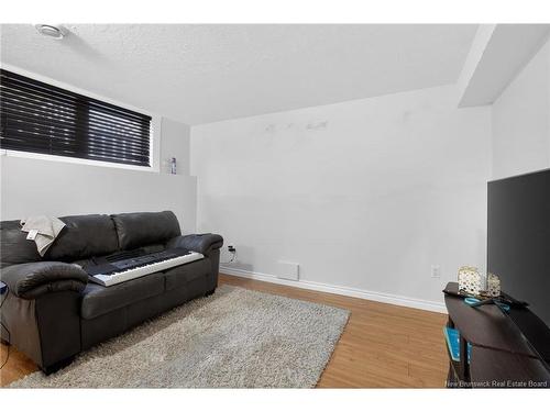 17 Cedar St, Moncton, NB 