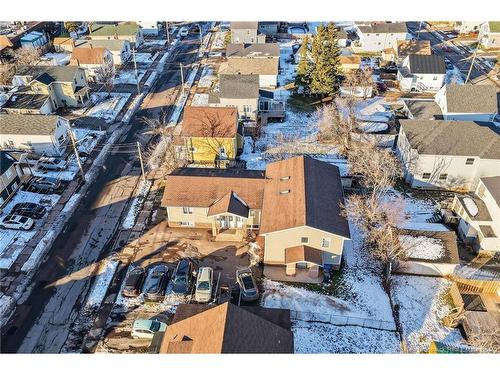 17 Cedar St, Moncton, NB 