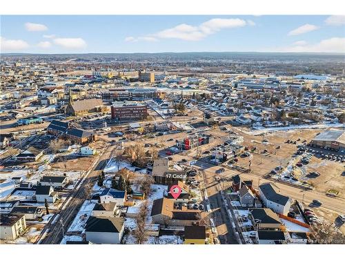 17 Cedar St, Moncton, NB 