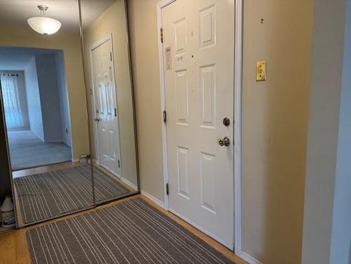 401 800 Gordon Street, Thunder Bay, ON - Indoor Photo Showing Other Room