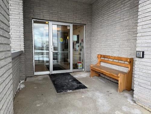 401 800 Gordon Street, Thunder Bay, ON - Outdoor With Exterior