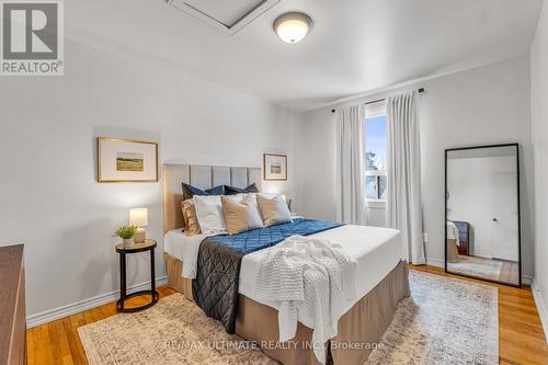 37 Banbury Court, Brampton, ON - Indoor Photo Showing Bedroom