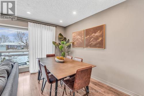 37 Banbury Court, Brampton, ON - Indoor Photo Showing Dining Room