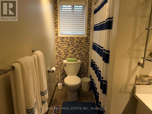 234 Waterbury Street, Caledon, ON - Indoor Photo Showing Bathroom