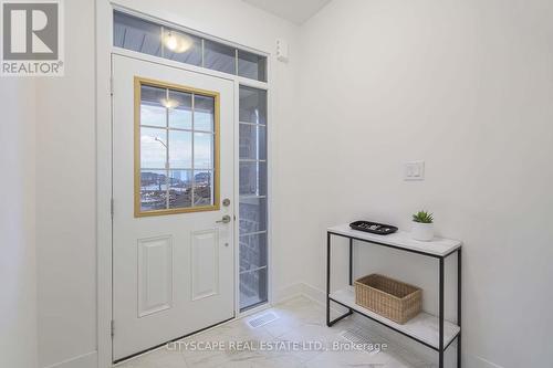 3079 Robert Lamb Boulevard, Oakville, ON - Indoor Photo Showing Other Room
