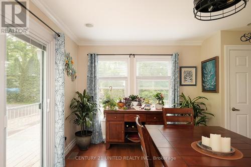 4 Rollies Bay Road E, Curve Lake First Nation 35 (Curve Lake First Nation), ON - Indoor Photo Showing Dining Room