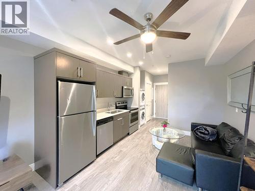Open Concept - 925 Leon Avenue Unit# 407, Kelowna, BC - Indoor Photo Showing Kitchen With Stainless Steel Kitchen