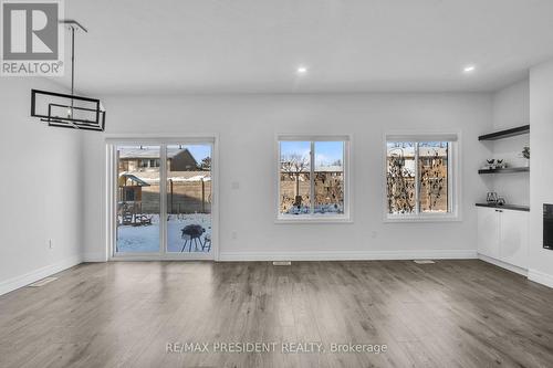 133 Marconi Court, London East, ON - Indoor