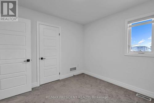 Third Bedroom - 133 Marconi Court, London East, ON - Indoor Photo Showing Other Room