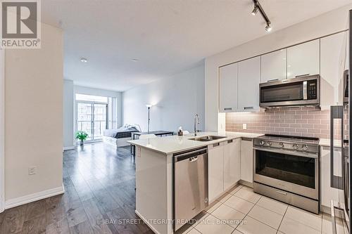 2719 - 35 Watergarden Drive, Mississauga, ON - Indoor Photo Showing Kitchen With Stainless Steel Kitchen With Upgraded Kitchen