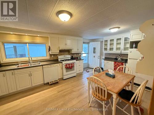 4 Riverside Drive, Morris Turnberry (Morris), ON 