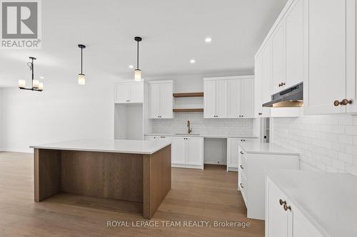 1051 Moore Street, Brockville, ON - Indoor Photo Showing Kitchen