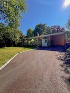 178 THREE VALLEYS DRIVE  Toronto, ON M3A 3L8