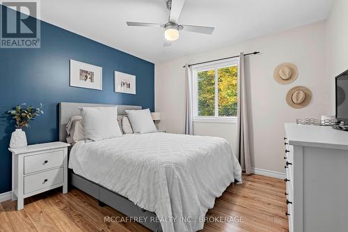 84 Southwood Crescent, Greater Napanee (Greater Napanee), ON - Indoor Photo Showing Bedroom