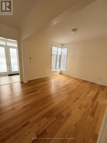 174 Rosanne Circle, Wasaga Beach, ON - Indoor Photo Showing Other Room