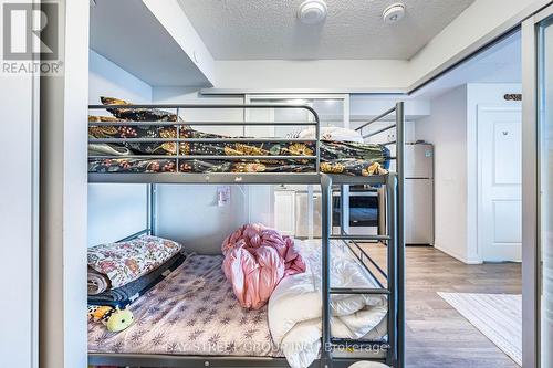 20 Meadowglen Place, Toronto, ON - Indoor Photo Showing Other Room