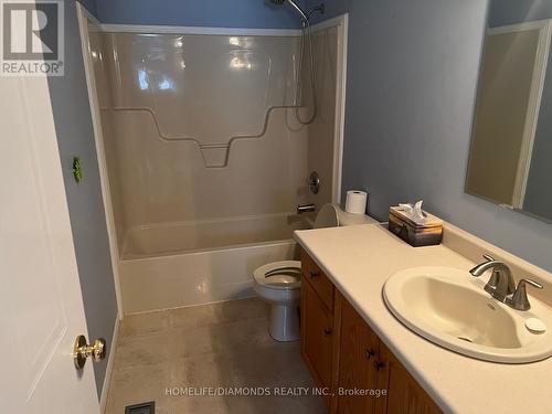 44 Karalee Crescent, Cambridge, ON - Indoor Photo Showing Bathroom