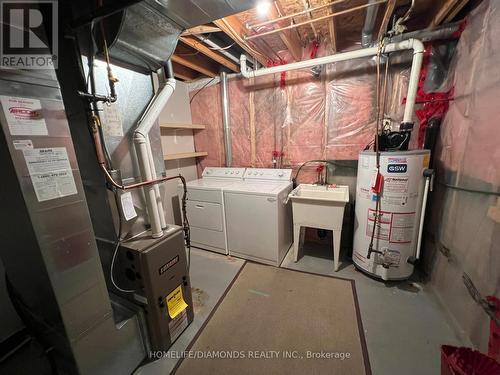 44 Karalee Crescent, Cambridge, ON - Indoor Photo Showing Laundry Room