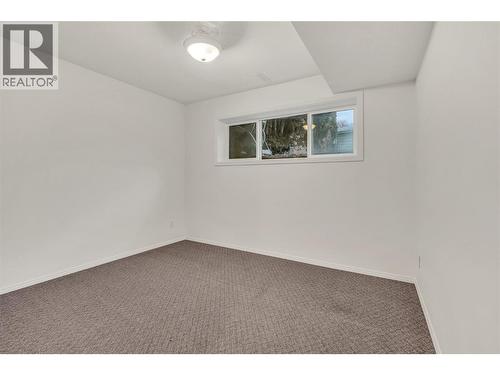 1528 Beatty Street, Penticton, BC - Indoor Photo Showing Other Room