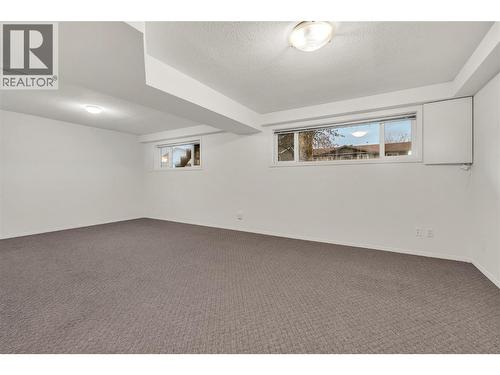 1528 Beatty Street, Penticton, BC - Indoor Photo Showing Other Room