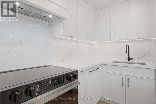 909 - 60 Southport Street, Toronto, ON - Indoor