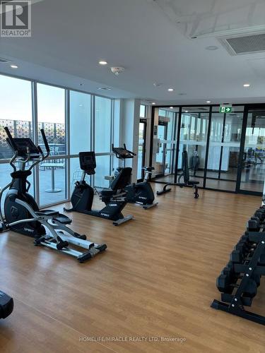 1001 - 60 Charles Street, Kitchener, ON - Indoor Photo Showing Gym Room
