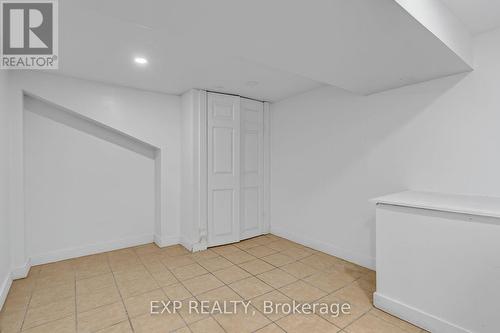 23 Lyndhurst Street, Hamilton, ON - Indoor Photo Showing Other Room