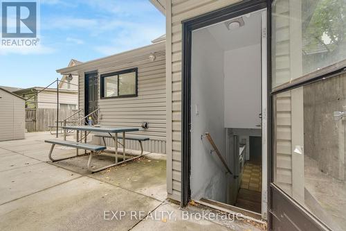 23 Lyndhurst Street, Hamilton, ON - Outdoor With Exterior