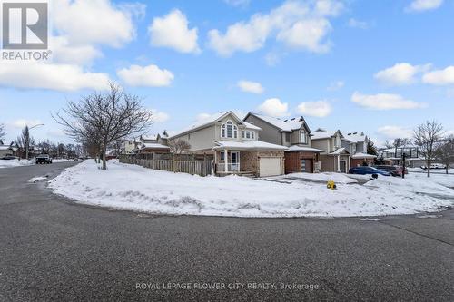 107 Skipton Crescent, Cambridge, ON - Outdoor