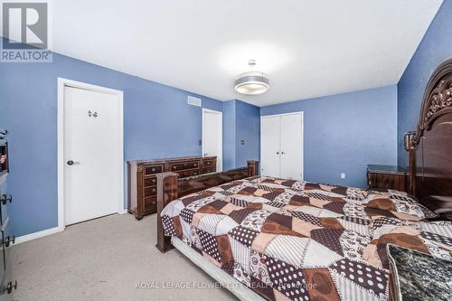 107 Skipton Crescent, Cambridge, ON - Indoor Photo Showing Bedroom