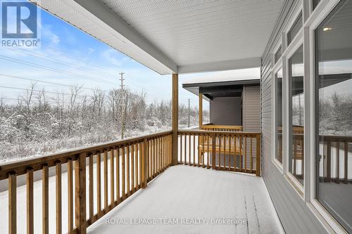 1086 Moore Street, Brockville, ON - Outdoor With Exterior