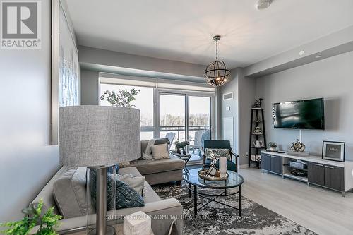 A216 - 241 Sea Ray Avenue, Innisfil, ON - Indoor Photo Showing Living Room