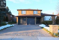 BSMT - 244 DARCY STREET  Oshawa, ON L1G 3B8