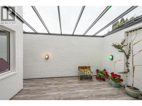 15 Traders Cove Road, Kelowna, BC - Outdoor With Exterior