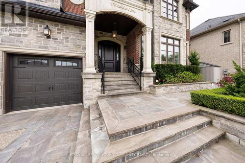 173 Lakeland Crescent, Richmond Hill, ON - Outdoor With Facade