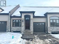 15 - 99 CLOVERLEAF DRIVE  Belleville (Thurlow Ward), ON K8N 4Z5
