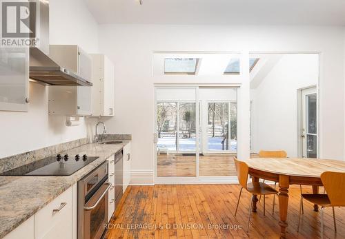 187 Crawford Street, Toronto, ON - Indoor