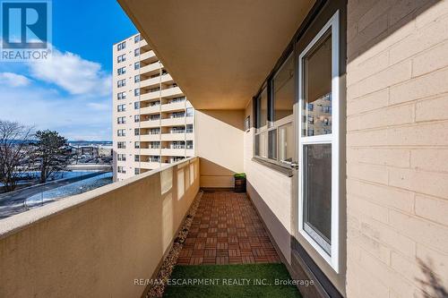 Enjoy the View - 416 - 700 Dynes Road, Burlington, ON - Outdoor With Balcony With Exterior