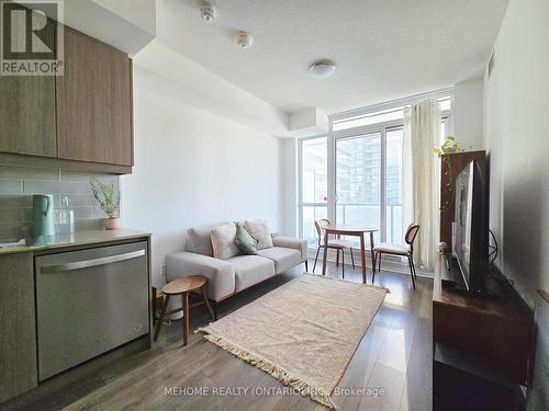 1204 - 32 Forest Manor Road, Toronto, ON - Indoor