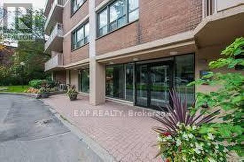 1501 - 10 Huntley Street, Toronto, ON - Outdoor